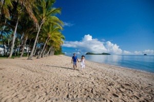 Palm Cove Beach - Early Morning Walk