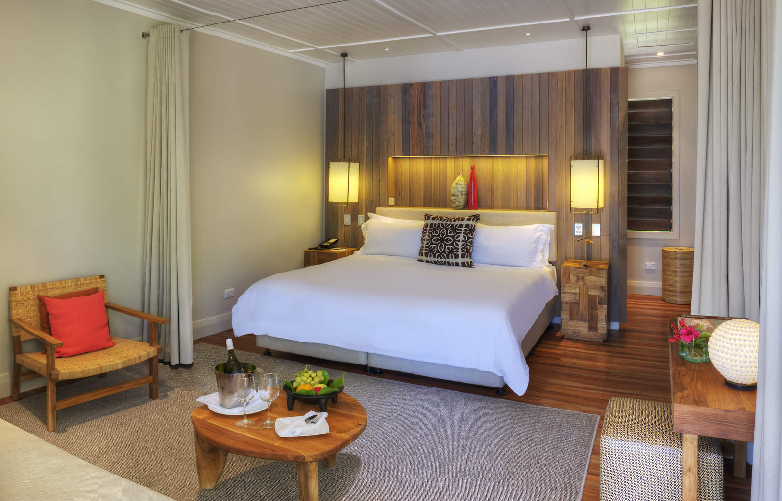 Qamea Honeymoon Bure Exterior