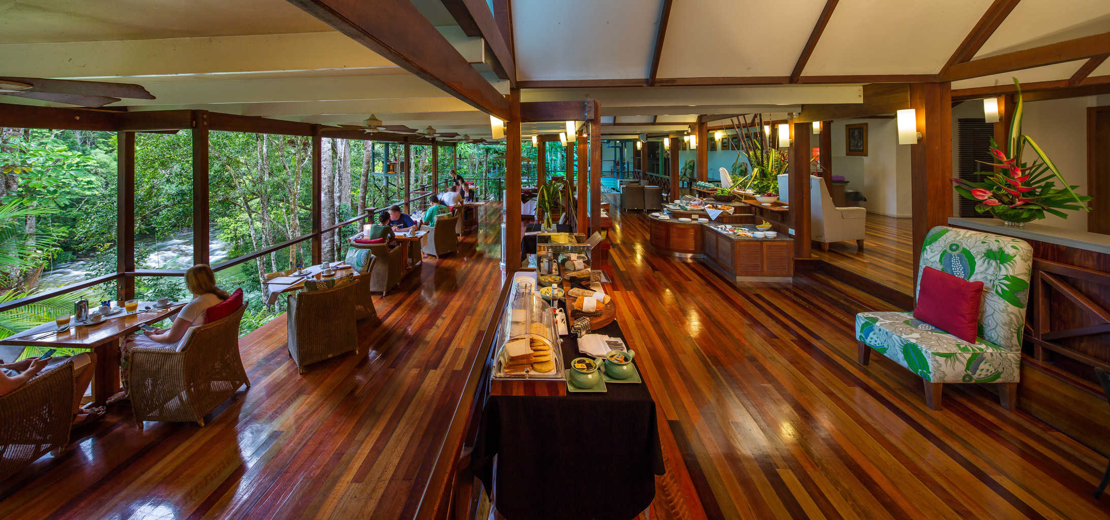 Qamea Honeymoon Bure Exterior