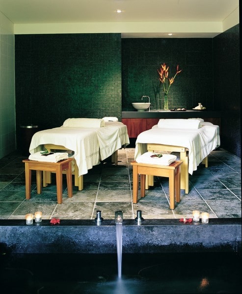 Qamea Honeymoon Bure Exterior