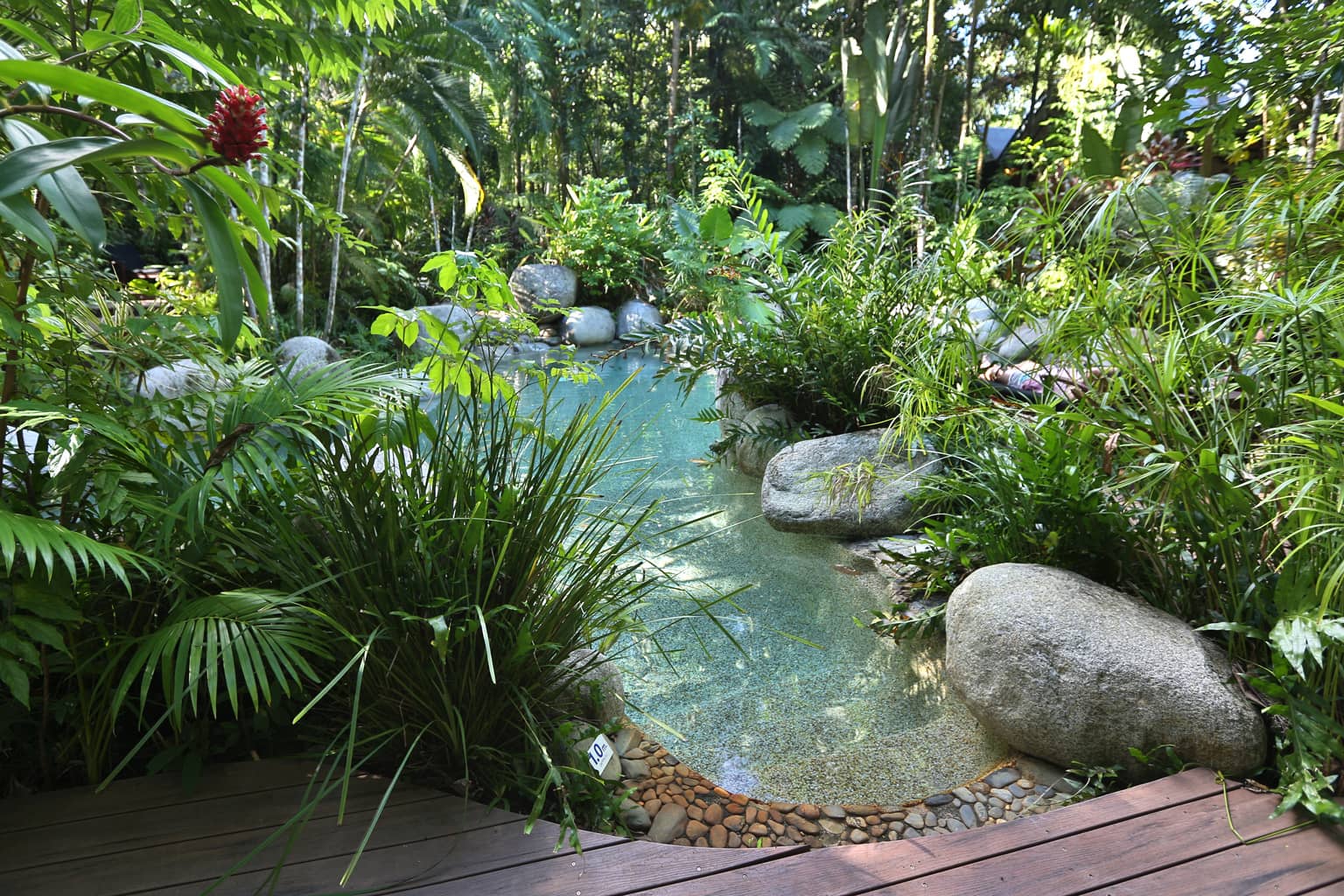 Qamea Honeymoon Bure Exterior