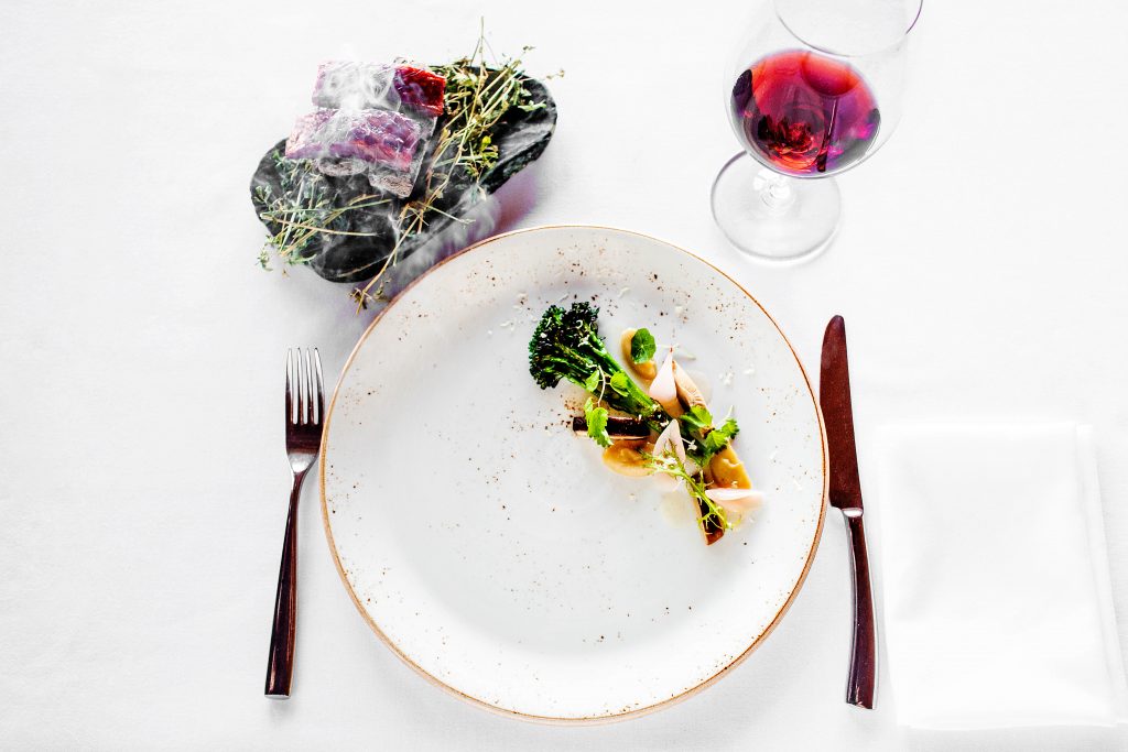 Qamea Honeymoon Bure Exterior