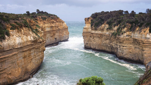 Twelve Apostles Tour, Port Campbell Twelve Apostles Tour Great Ocean Road Port Campbell, Australia