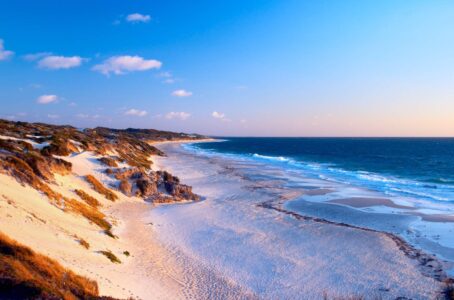 Mindarie Beach, Perth Mindarie Beach, Perth Western Australia