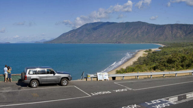 Cairns to Port Douglas Road Cairns to Port Douglas Road
