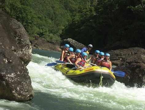 Raging Thunder Tours Daintree Cairns