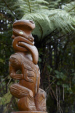 Queen Charlotte Track. Marlborough, Sounds Queen Charlotte Track. Marlborough Sounds, South Island. New Zealand.