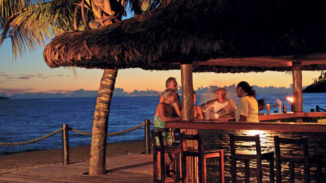 Beach bar Uprising Resort Beach bar Uprising Resort