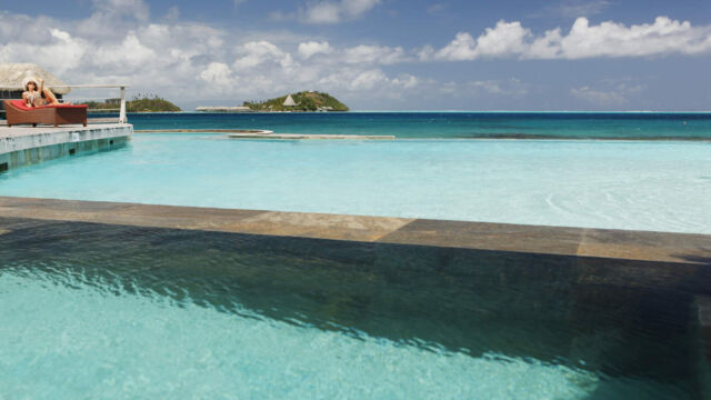 Infinity Pool Sofitel Marara Beach Resort Infinity Pool Sofitel Marara Beach Resort