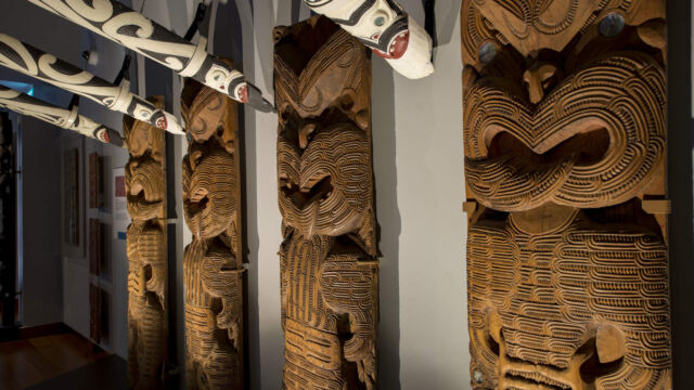 MMuseum Theatre Gallery, Hawkes Bay: Taonga-Maori-Exhibition Museum Theatre Gallery, Hawkes Bay: Taonga-Maori-Exhibition