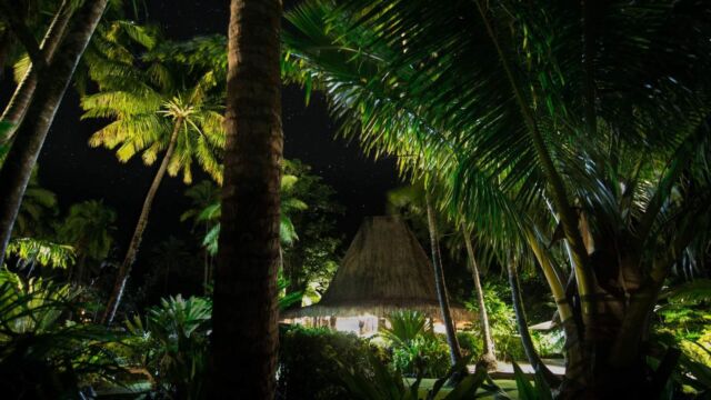 QAMEA DINING BURE AT NIGHT QAMEA DINING BURE AT NIGHT