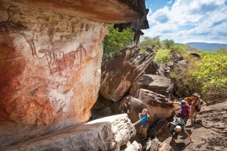 Injalak Hill Tour, Arnhem Land